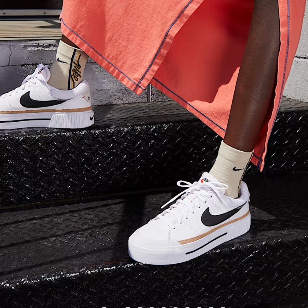 Nike Court Legacy Lift✔️